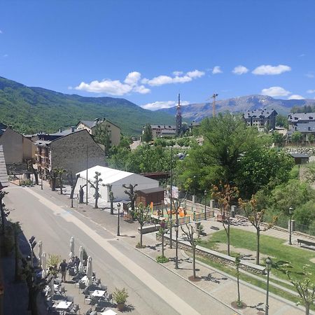 Apartamentos Casa Roldan I Benasque Buitenkant foto
