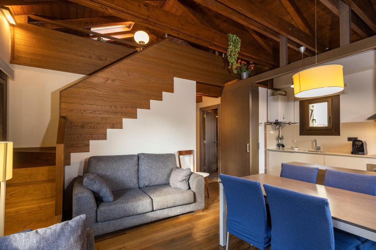 Apartamentos Casa Roldan I Benasque Buitenkant foto